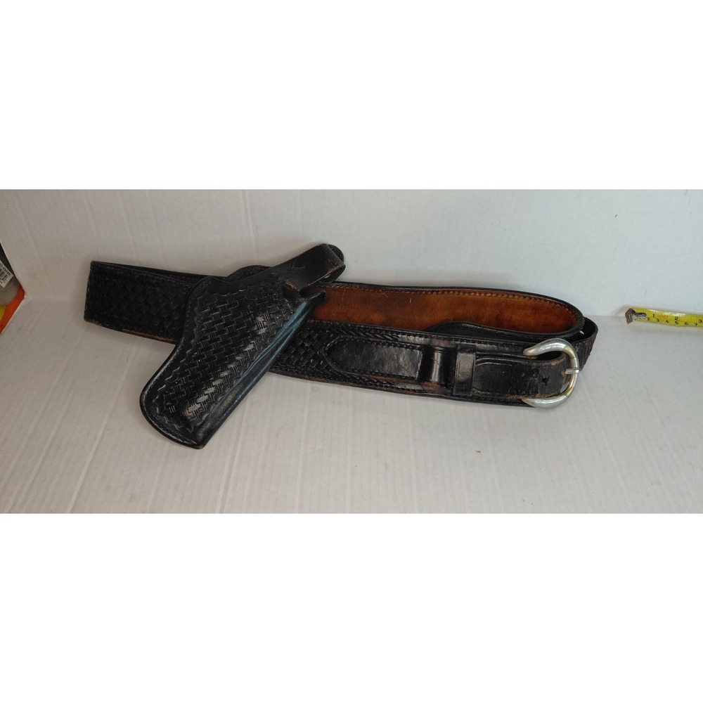 vintage firearms Bianchi #5BH S&W .44 Leather basketweave holster & Belt western